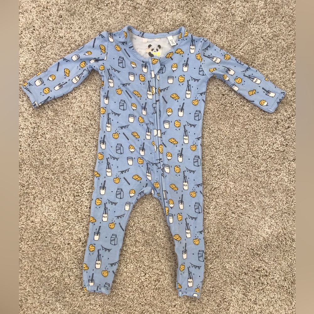BELLABU BEAR Milk & Cookies Bamboo Convertible Footie | Size 0-3m